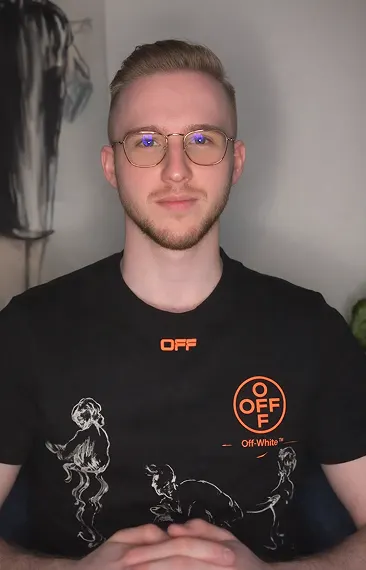 Video testimonial thumbnail
